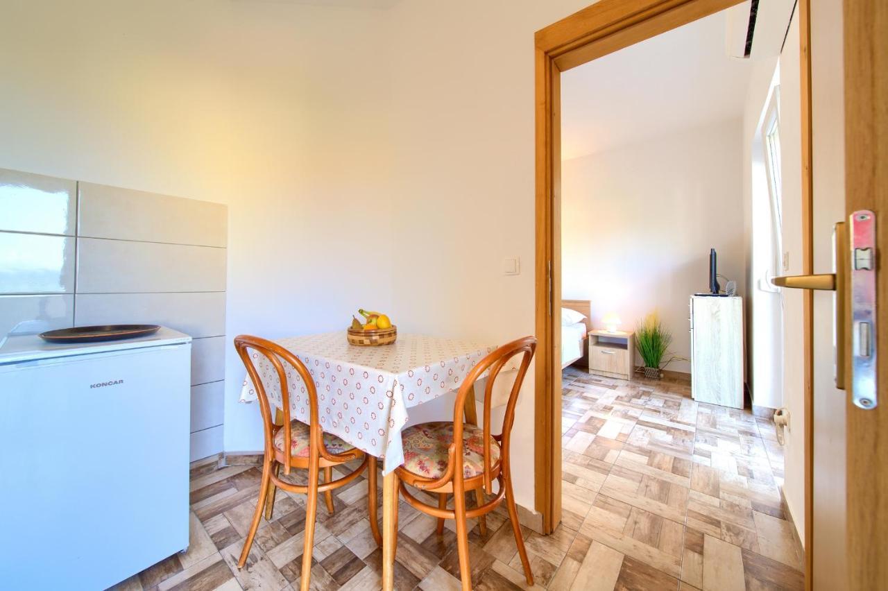 Apartman Petra Krk Town