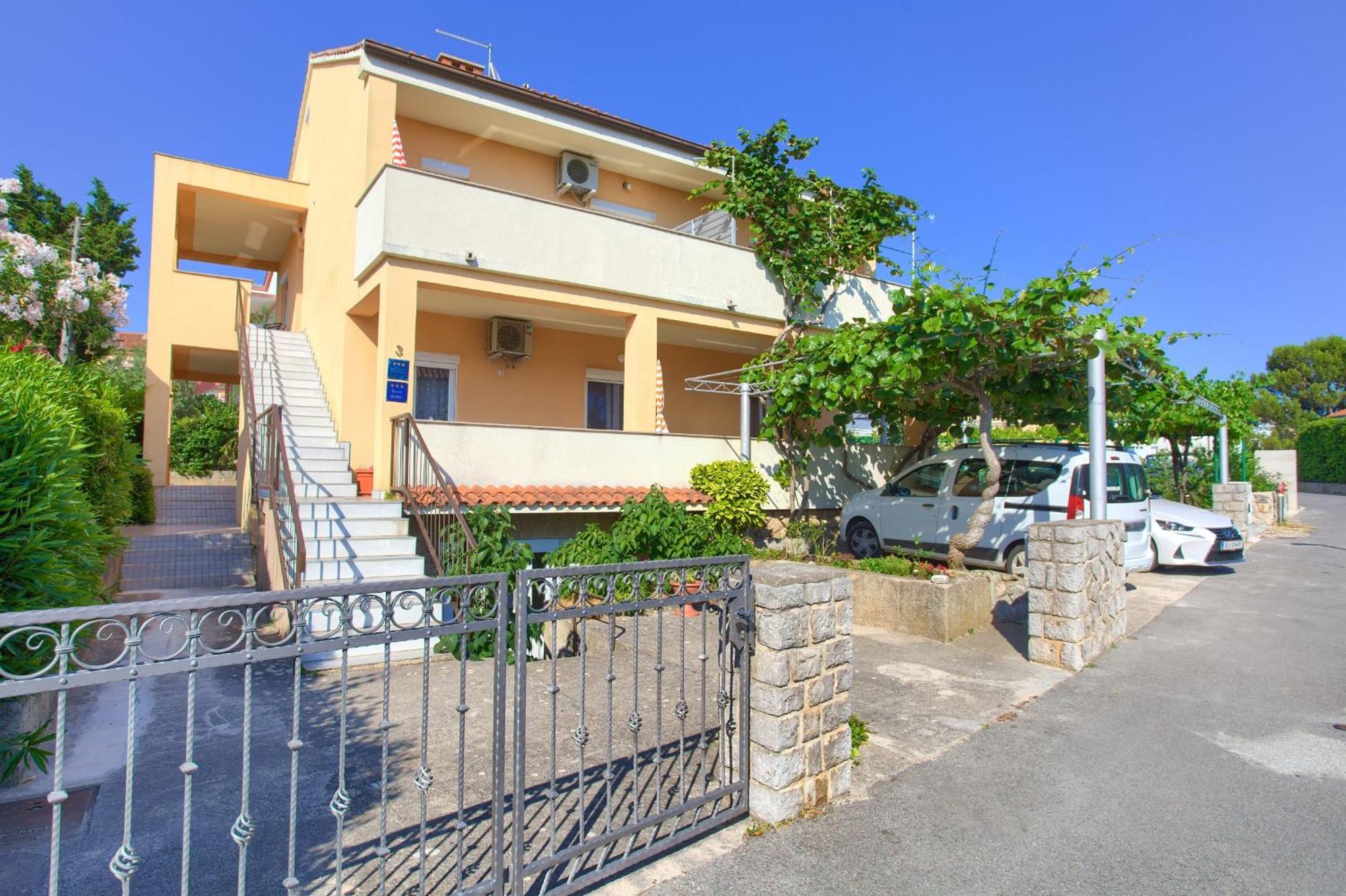 Petra Apartman