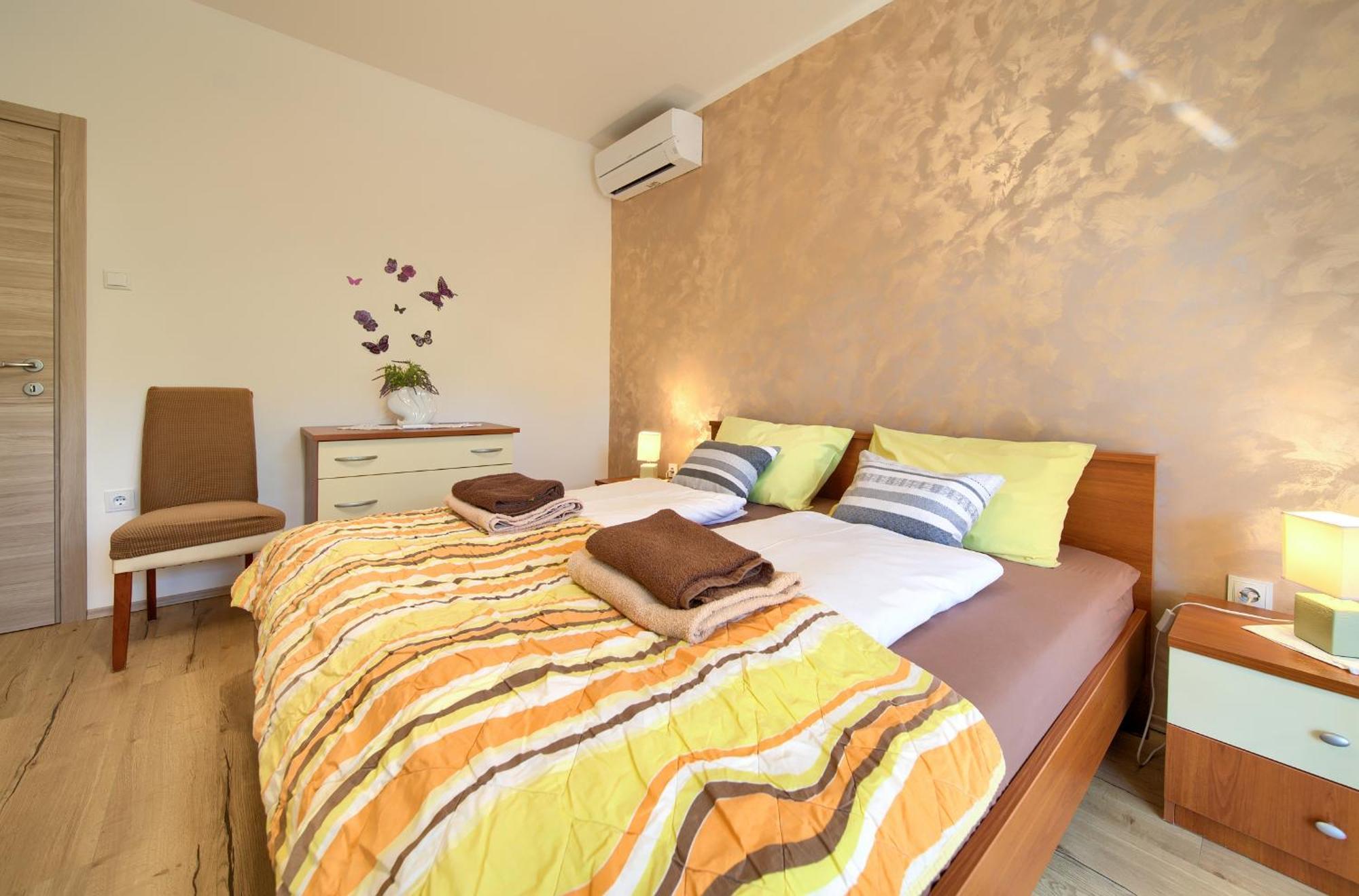 Petra Apartman *